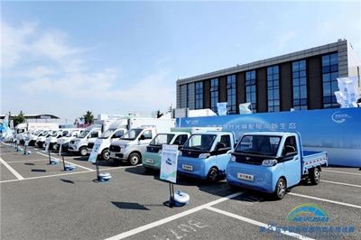 北汽雷馳新能源旗艦小卡震撼上市，開啟城市物流綠色新紀元